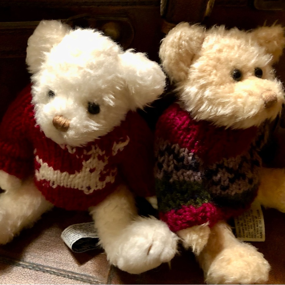 2 new Christmas bears with sweaters